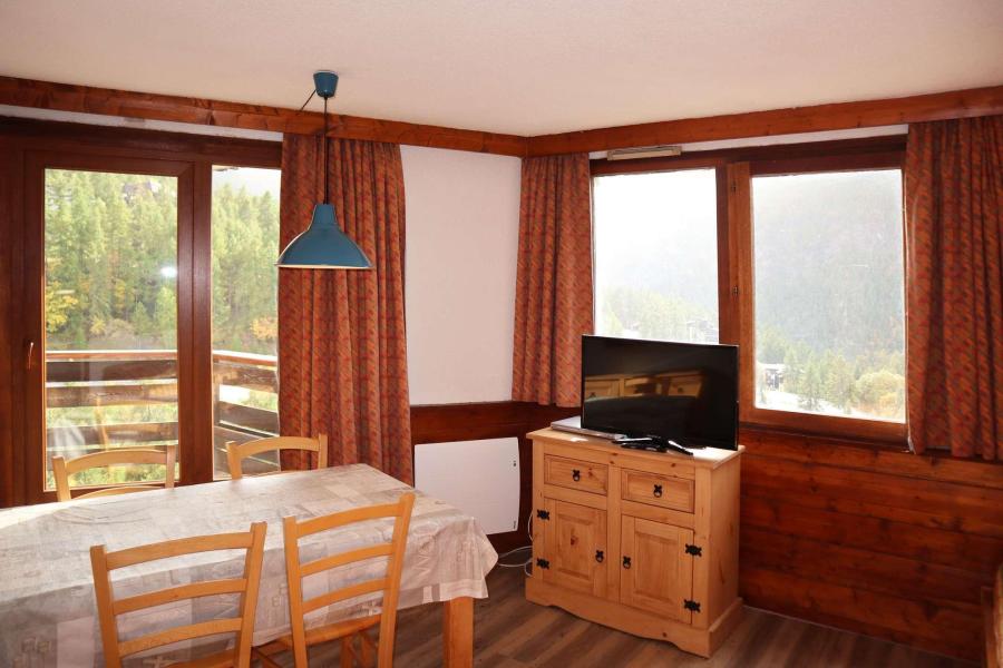 Ski verhuur Appartement 2 kamers 5 personen (285) - Résidence le Belvédère - Les Orres - Woonkamer