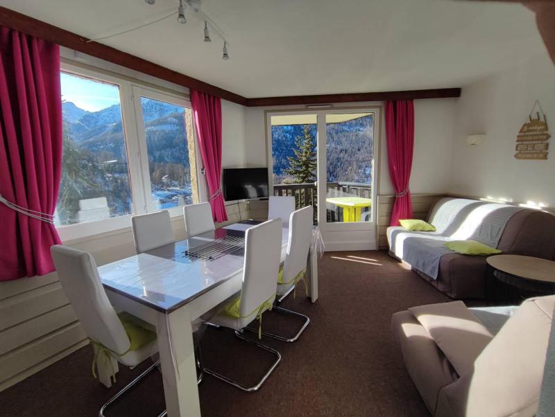 Rent in ski resort Studio cabin 6 people (288) - Résidence le Belvédère - Les Orres - Living room