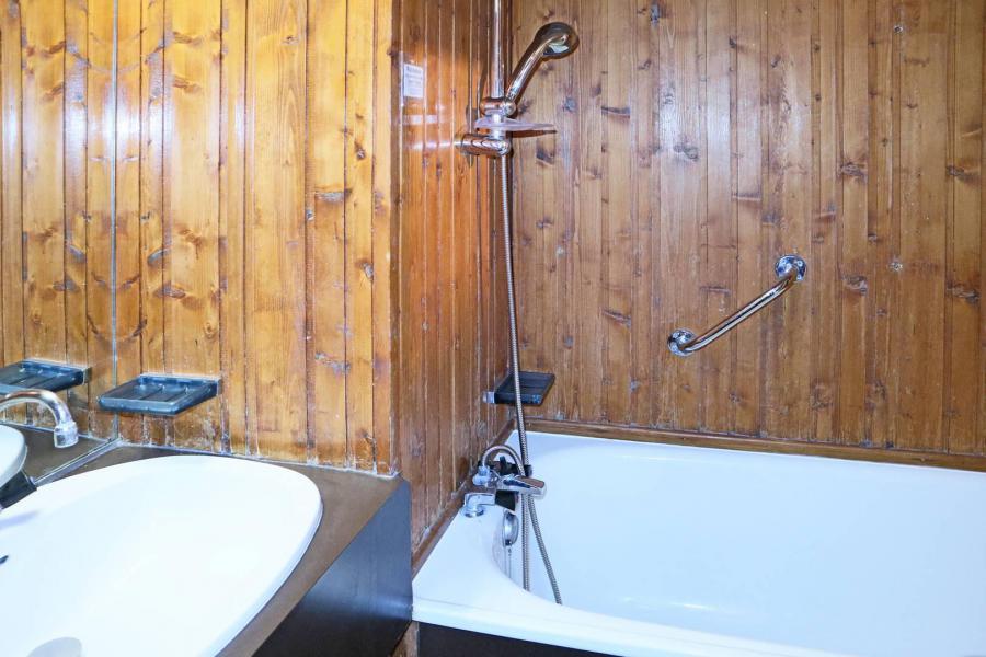 Location au ski Studio cabine 6 personnes (287) - Résidence le Belvédère - Les Orres - Salle de bains