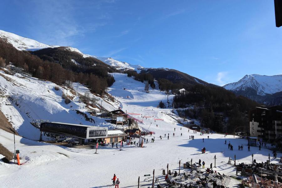 Location au ski Studio cabine 4 personnes (87) - Résidence le Boussolenc - Les Orres - Extérieur hiver