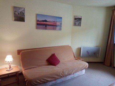 Rent in ski resort 1 room apartment 4 people (702) - Résidence le Cairn - Les Orres - Living room