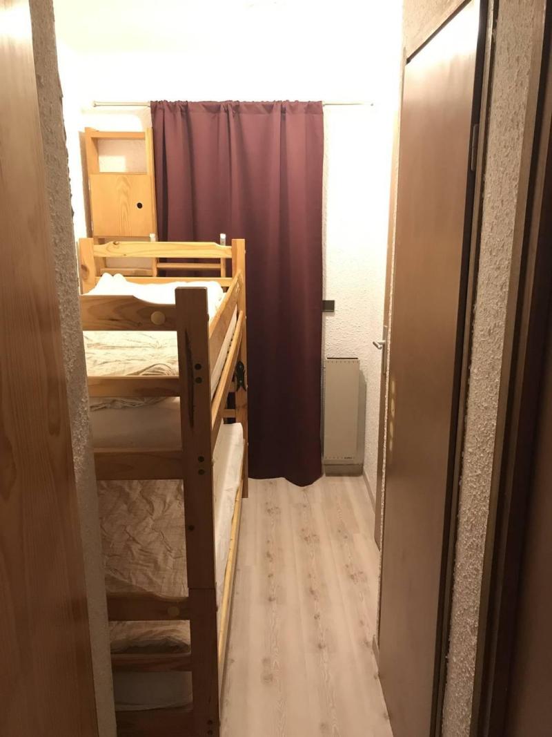 Skiverleih 3 Zimmer Maisonettewohnung für 12 Personen (1110) - Résidence le Cairn - Les Orres - Schlafzimmer