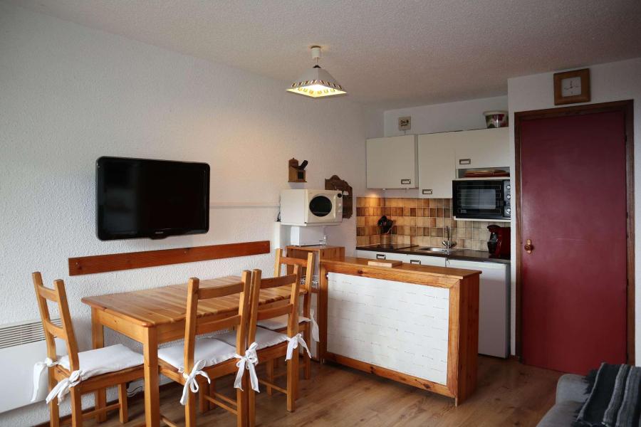 Rent in ski resort Studio sleeping corner 4 people (280) - Résidence le Cairn - Les Orres