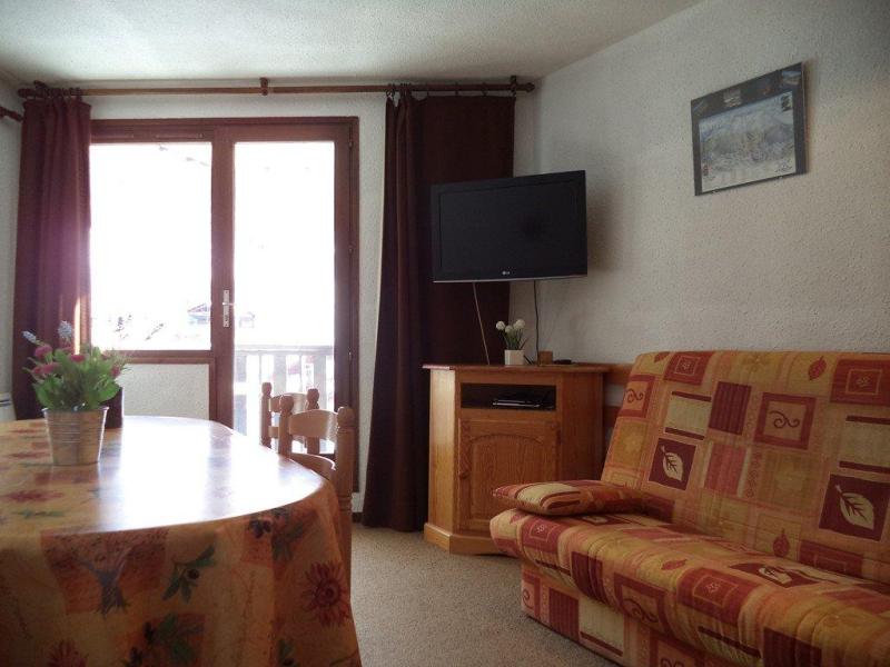 Rent in ski resort Studio sleeping corner 4 people (402) - Résidence le Cairn - Les Orres - Apartment