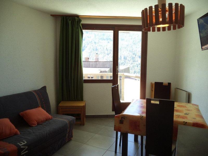 Rent in ski resort Studio sleeping corner 6 people (208) - Résidence le Cairn - Les Orres - Apartment