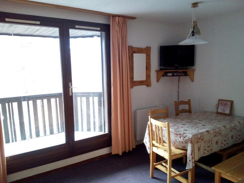 Rent in ski resort Studio sleeping corner 4 people (702) - Résidence le Méale - Les Orres - Apartment
