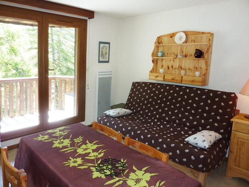 Rent in ski resort Studio cabin 6 people (387) - Résidence le Pouzenc - Les Orres - Living room
