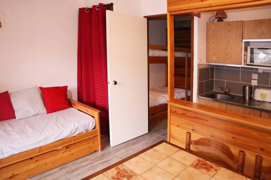 Аренда на лыжном курорте Квартира студия со спальней для 4 чел. (386) - Résidence le Pouzenc - Les Orres - Салон