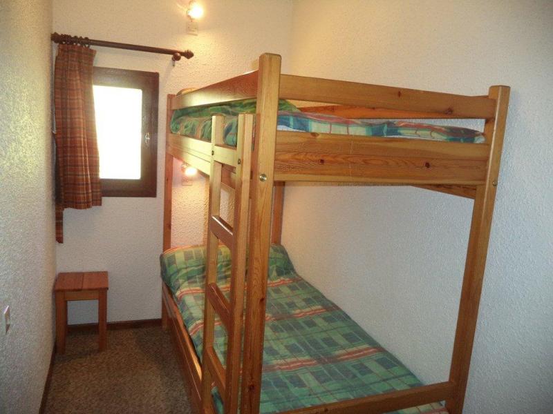Rent in ski resort Studio sleeping corner 6 people (208) - Résidence le Pouzenc - Les Orres - Apartment