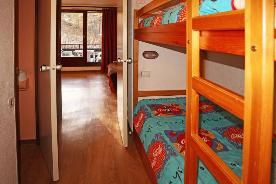 Rent in ski resort Studio sleeping corner 6 people (391) - Résidence le Pouzenc - Les Orres - Sleeping area