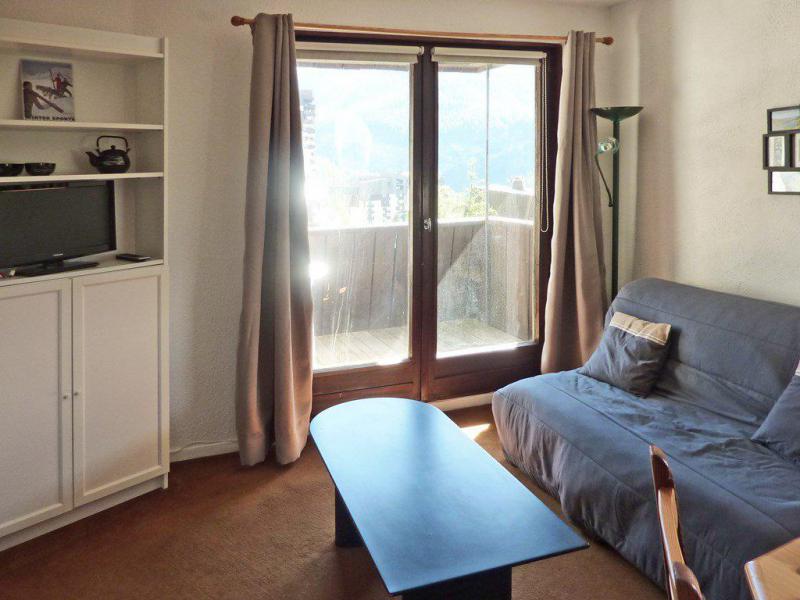 Rent in ski resort 2 room apartment sleeping corner 6 people (301) - Résidence le Sunny Snow - Les Orres - Living room