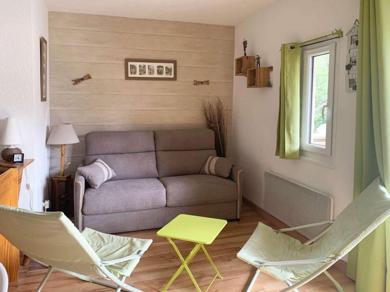 Rent in ski resort Studio sleeping corner 4 people (318) - Résidence le Sunny Snow - Les Orres - Living room