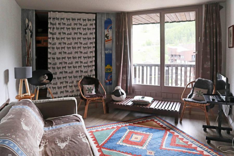 Rent in ski resort 2 room apartment 6 people (037) - Résidence les Carlines - Les Orres - Living room