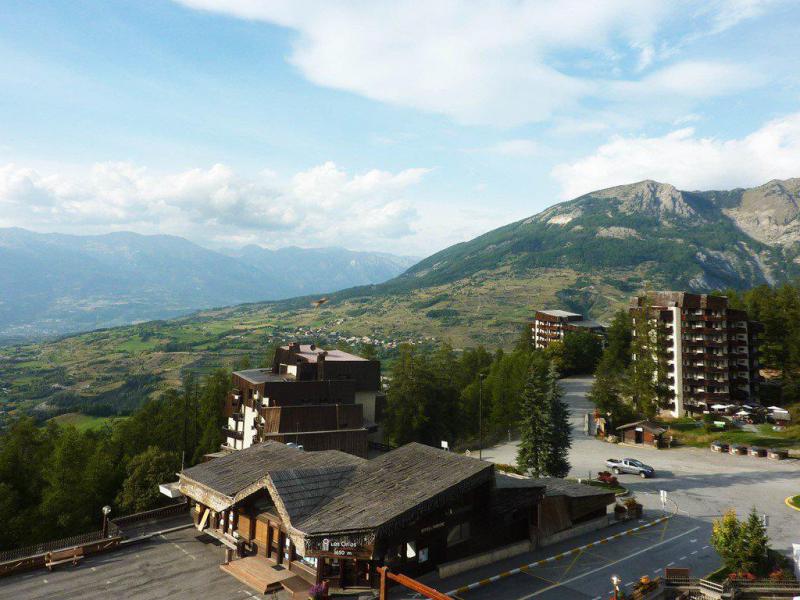 Rent in ski resort Studio 6 people (002) - Résidence les Carlines - Les Orres