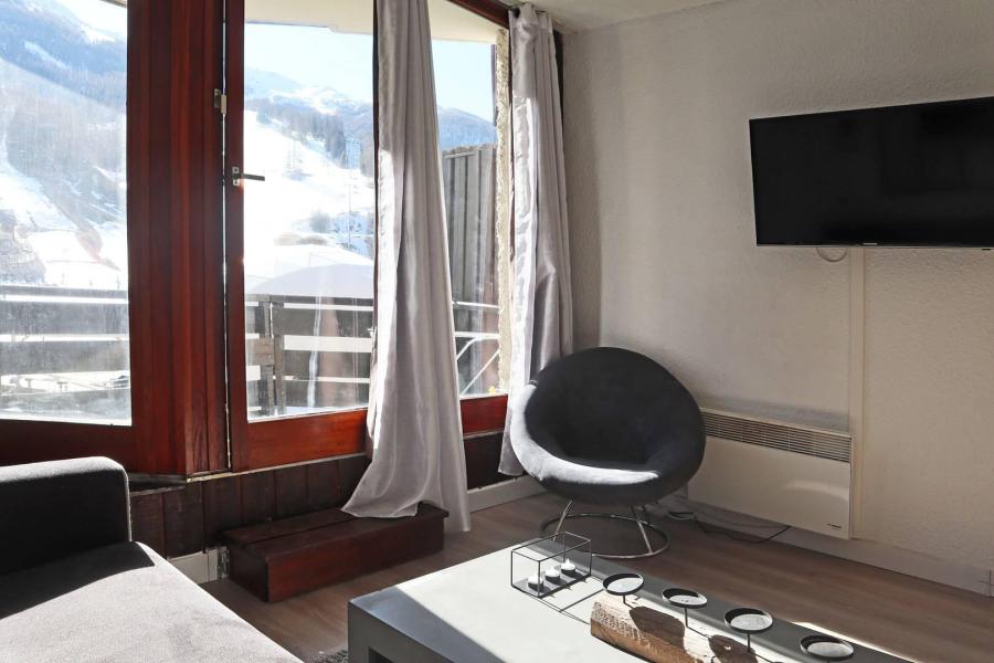 Аренда на лыжном курорте Квартира студия для 4 чел. (017) - Résidence les Carlines - Les Orres