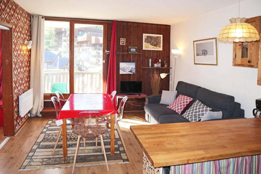 Alquiler al esquí Apartamento cabina 2 piezas para 6 personas (004) - Résidence les Carlines - Les Orres - Estancia
