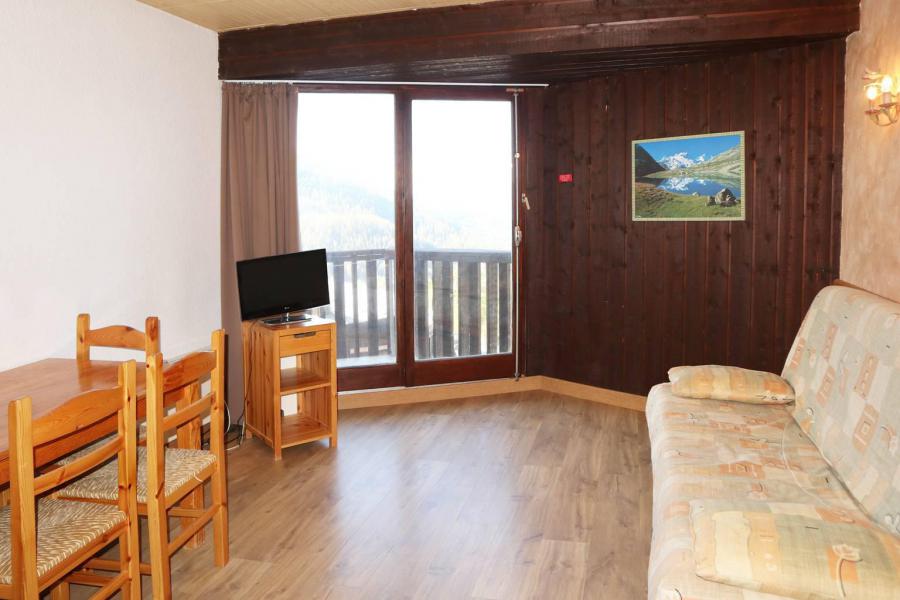 Rent in ski resort Studio 4 people (006) - Résidence les Carlines - Les Orres - Living room