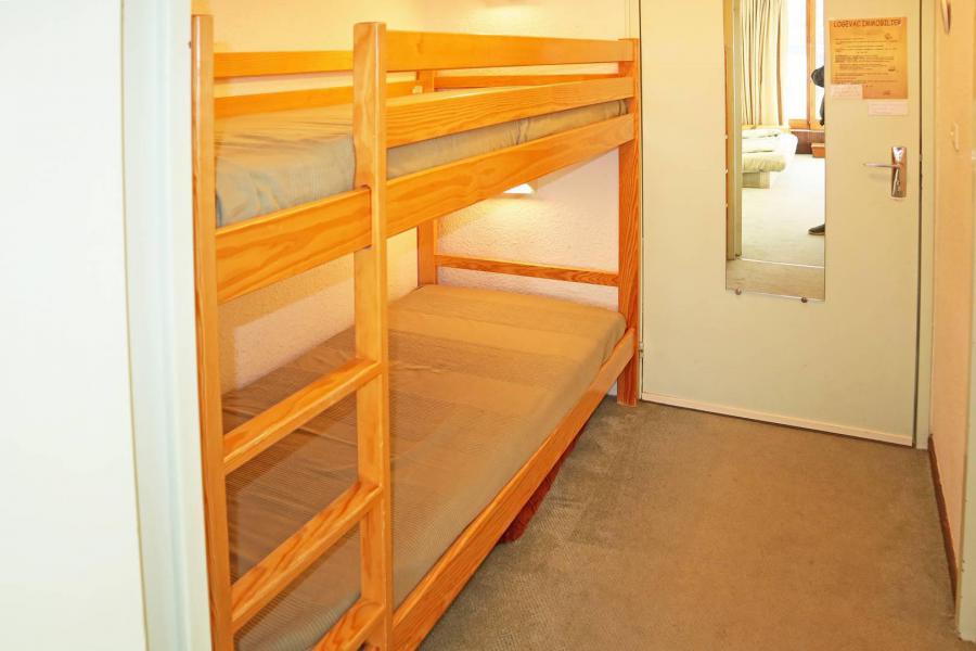Аренда на лыжном курорте Квартира студия со спальней для 4 чел. (011) - Résidence les Carlines - Les Orres - Комната 