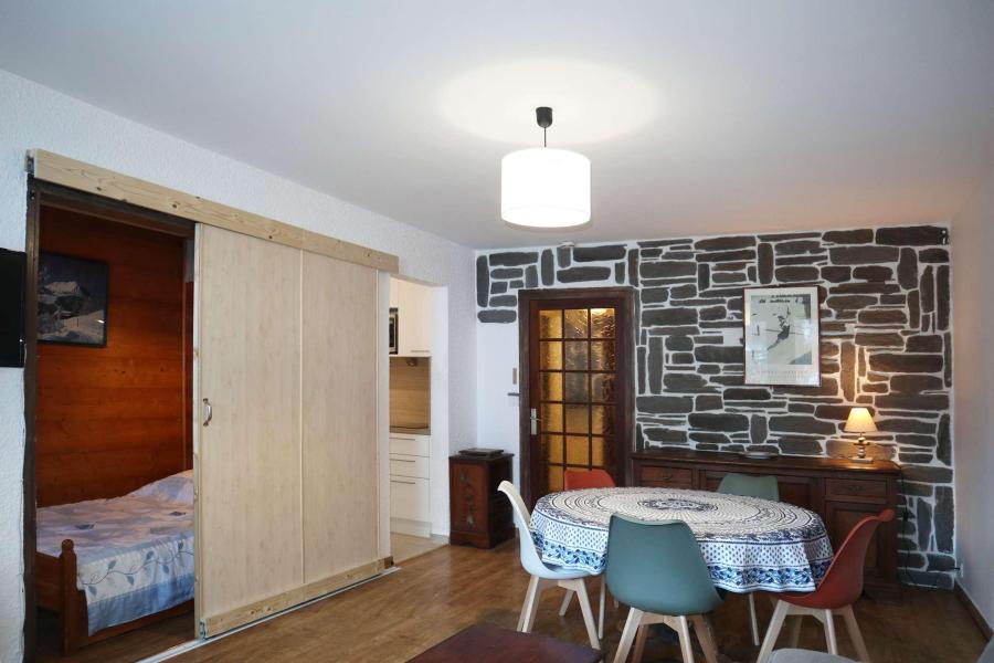 Rent in ski resort 2 room apartment sleeping corner 6 people (062) - Résidence les Cembros - Les Orres - Apartment