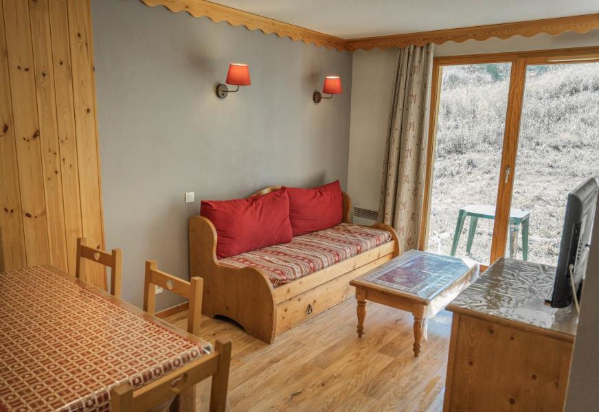 Rent in ski resort 3 room apartment 6 people (103) - Résidence les Colchiques - Les Orres - Living room