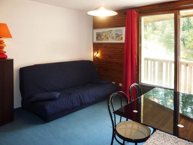 Rent in ski resort Studio sleeping corner 4 people (401) - Résidence les Ecrins - Les Orres - Living room