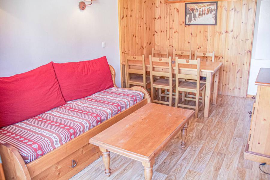 Rent in ski resort 2 room apartment 6 people (812) - Résidence les Eglantines - Les Orres - Living room