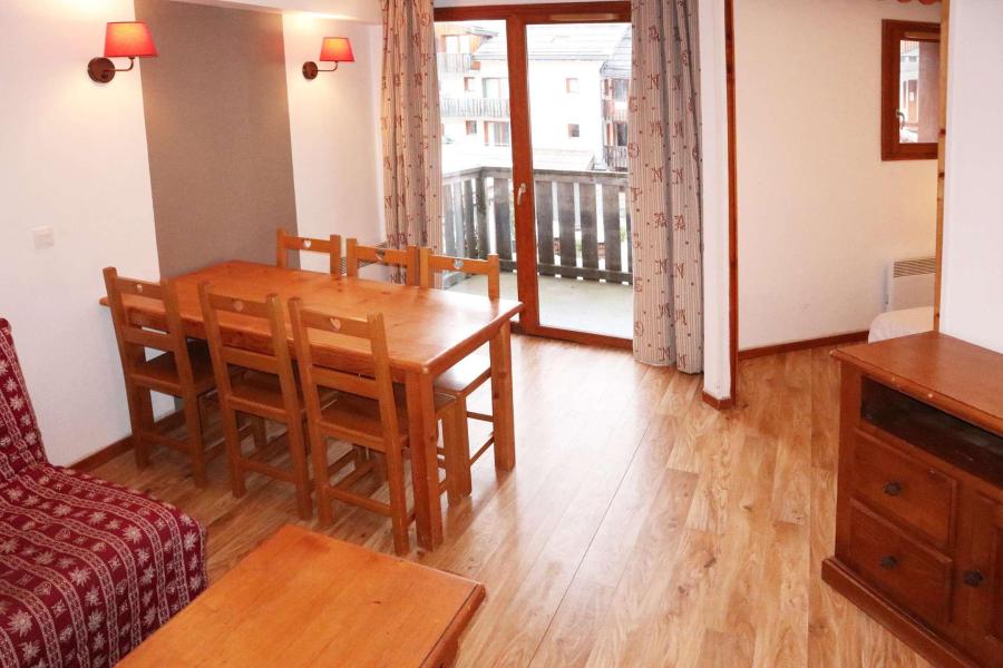 Rent in ski resort 2 room apartment sleeping corner 6 people (817) - Résidence les Eglantines - Les Orres