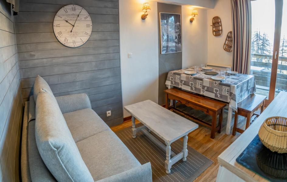Rent in ski resort 2 room apartment 6 people (1105) - Résidence les Erines - Les Orres - Living room