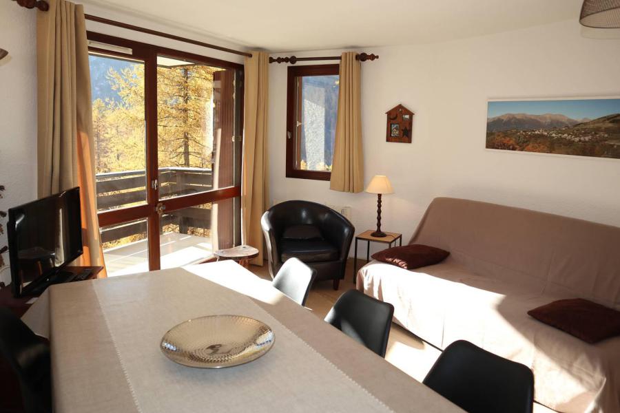 Rent in ski resort 2 room apartment sleeping corner 6 people (472) - Résidence les Flocons - Les Orres - Apartment