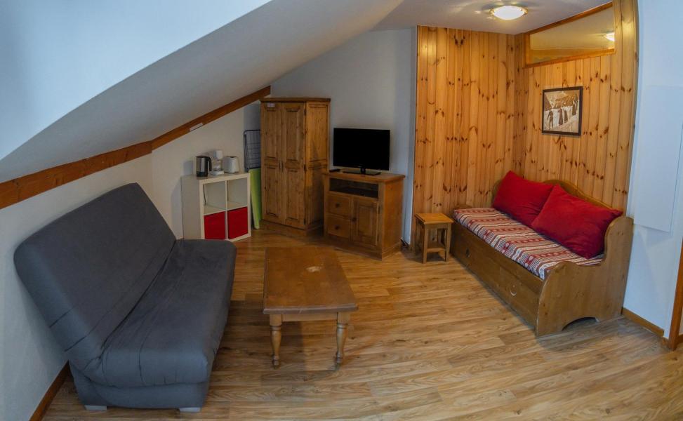 Rent in ski resort 2 room apartment sleeping corner 6 people (MBC606) - Résidence les Hauts de Préclaux - Les Orres - Living room