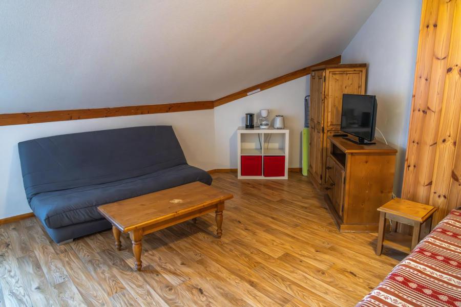 Rent in ski resort 2 room apartment sleeping corner 6 people (MBC606) - Résidence les Hauts de Préclaux - Les Orres - Living room