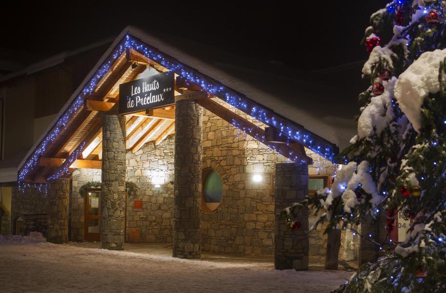 Vakantie in de bergen Résidence les Hauts de Préclaux - Les Orres - Buiten winter