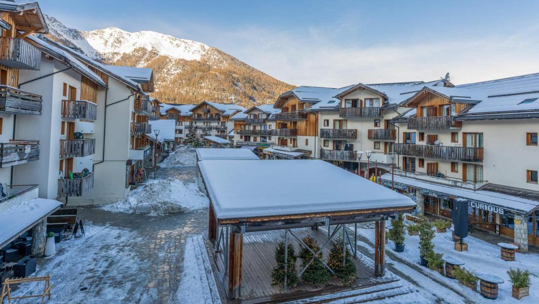 Rent in ski resort 2 room apartment sleeping corner 7 people (MBB202) - Résidence les Hauts de Préclaux I - Les Orres - Winter outside