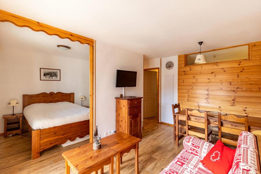 Rent in ski resort 2 room apartment sleeping corner 6 people (2119) - Résidence les Silènes - Les Orres - Living room
