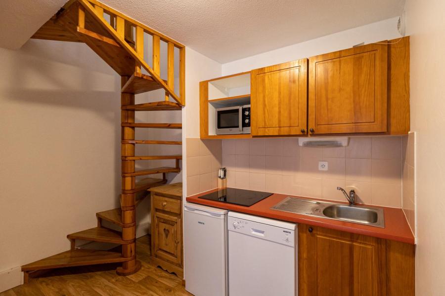 Rent in ski resort 2 room duplex apartment 8 people (2201) - Résidence les Silènes - Les Orres - Kitchen