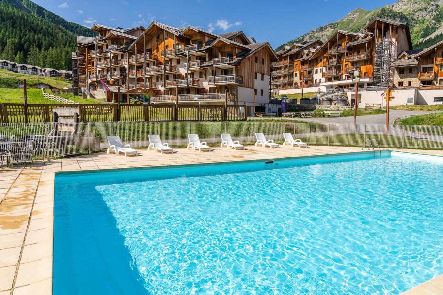 Rent in ski resort Résidence les Valérianes - Les Orres - Relaxation