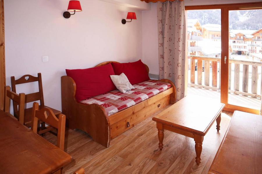 Ski verhuur Appartement 2 kamers bergnis 6 personen (480) - Résidence les Valérianes - Monts du Bois d'Or - Les Orres - Woonkamer