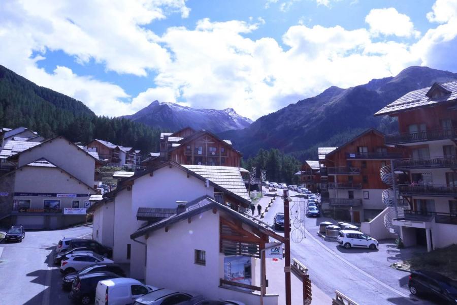 Rent in ski resort 2 room duplex apartment 8 people (820) - Résidence Parc des Airelles - Les Orres - Balcony