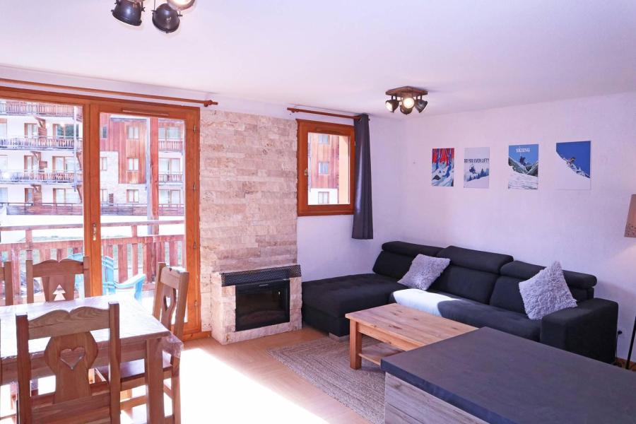 Rent in ski resort 3 room duplex apartment 8 people (820) - Résidence Parc des Airelles - Les Orres - Living room