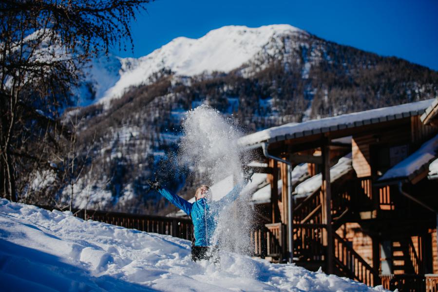 Аренда на лыжном курорте Résidence Sunêlia les Logis d'Orres - Les Orres - зимой под открытым небом
