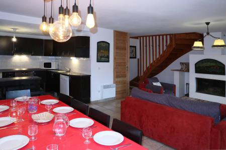 Rent in ski resort Semi-detached 5 room chalet 10 people - Chalet la Combe d'Or - Les Orres - Living room