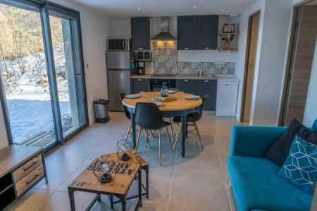 Rent in ski resort Chalet Pramouton - Les Orres - Living room