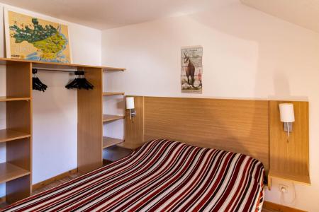 Skiverleih 3 Zimmer Maisonettewohnung für 8 Personen (302) - Chalets de Bois Méan A - Les Orres - Schlafzimmer