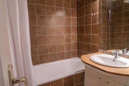 Alquiler al esquí Apartamento 2 piezas para 6 personas (004) - Chalets de Bois Méan A - Les Orres - Cuarto de baño