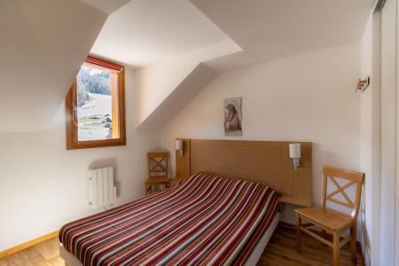 Location au ski Appartement duplex 3 pièces 8 personnes (302) - Chalets de Bois Méan A - Les Orres - Chambre