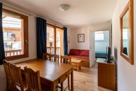 Rent in ski resort 3 room apartment sleeping corner 6 people (D803) - Chalets de Bois Méan D - Les Orres - Living room