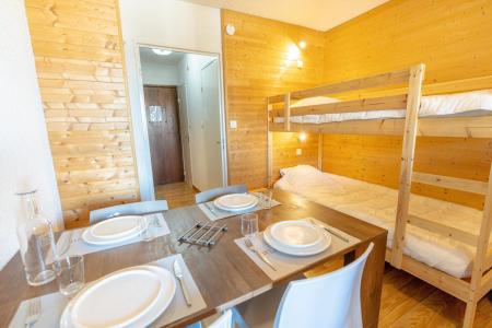 Rent in ski resort Studio sleeping corner 4 people (102) - La Résidence le 1650 - Les Orres - Living room