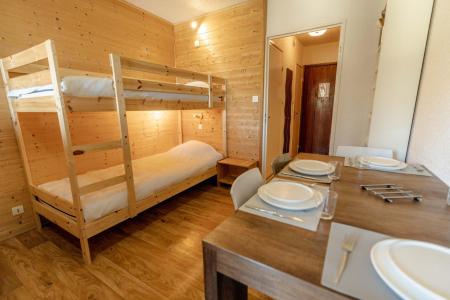 Rent in ski resort Studio sleeping corner 4 people (103) - La Résidence le 1650 - Les Orres - Bedroom