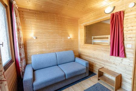Rent in ski resort Studio sleeping corner 4 people (103) - La Résidence le 1650 - Les Orres - Living room