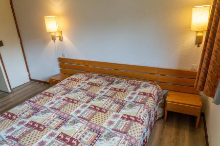 Rent in ski resort 2 room apartment 5 people (B706) - La Résidence le Belvédère - Les Orres - Bedroom